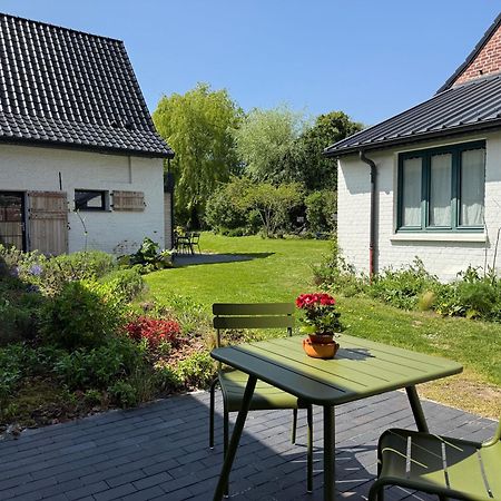 We Maison D'Hotes Кассель Экстерьер фото