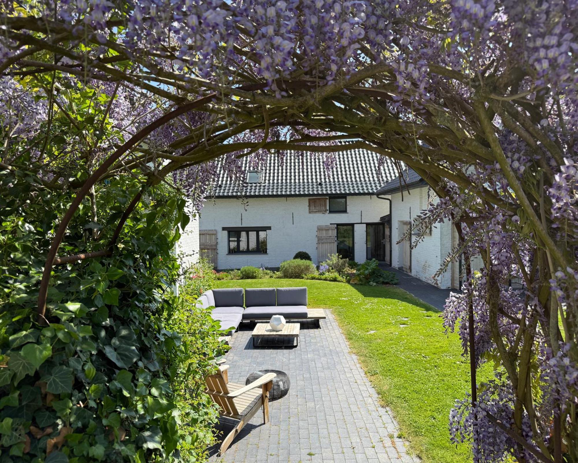 We Maison D'Hotes Кассель Экстерьер фото
